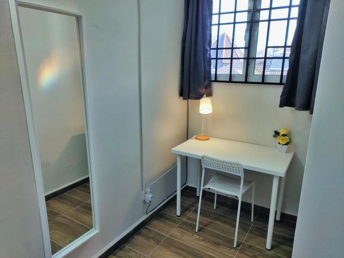 Semi-Detached, Up To 21 Pax, 4 Bedrooms, 3 Bathrooms, 4 Car Parks By Star Home Bayan Lepas Bagian luar foto