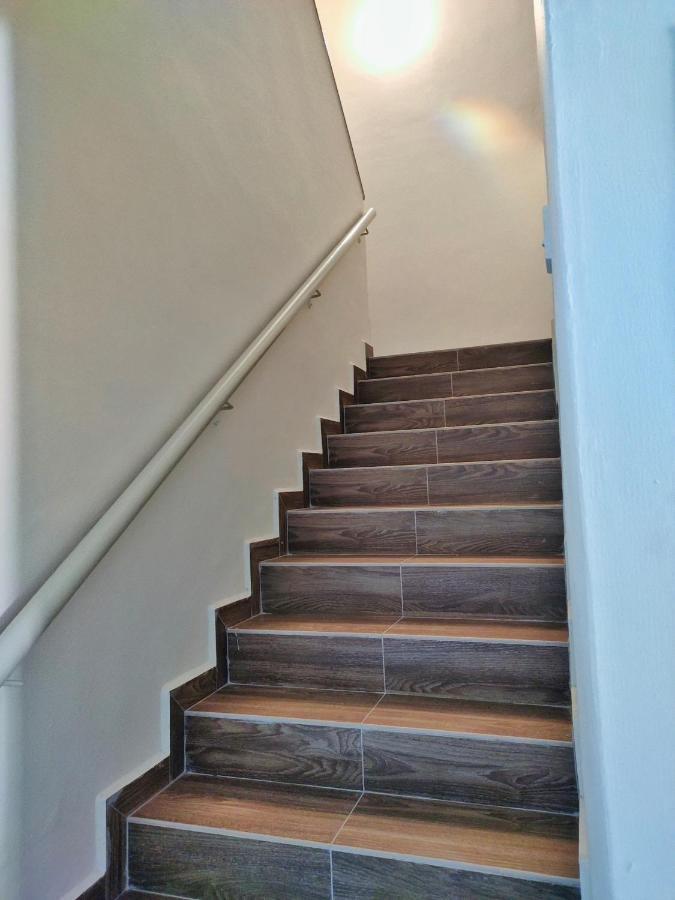 Semi-Detached, Up To 21 Pax, 4 Bedrooms, 3 Bathrooms, 4 Car Parks By Star Home Bayan Lepas Bagian luar foto