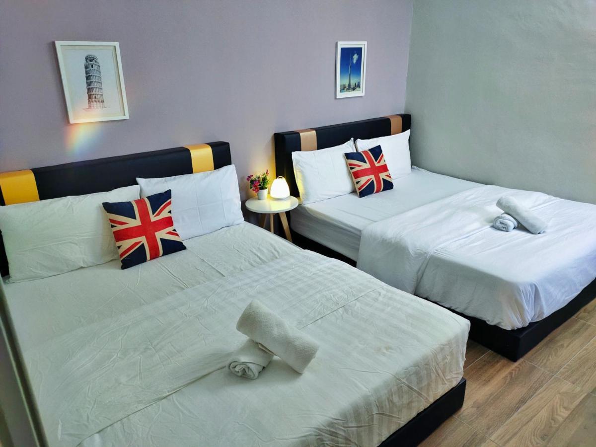 Semi-Detached, Up To 21 Pax, 4 Bedrooms, 3 Bathrooms, 4 Car Parks By Star Home Bayan Lepas Bagian luar foto